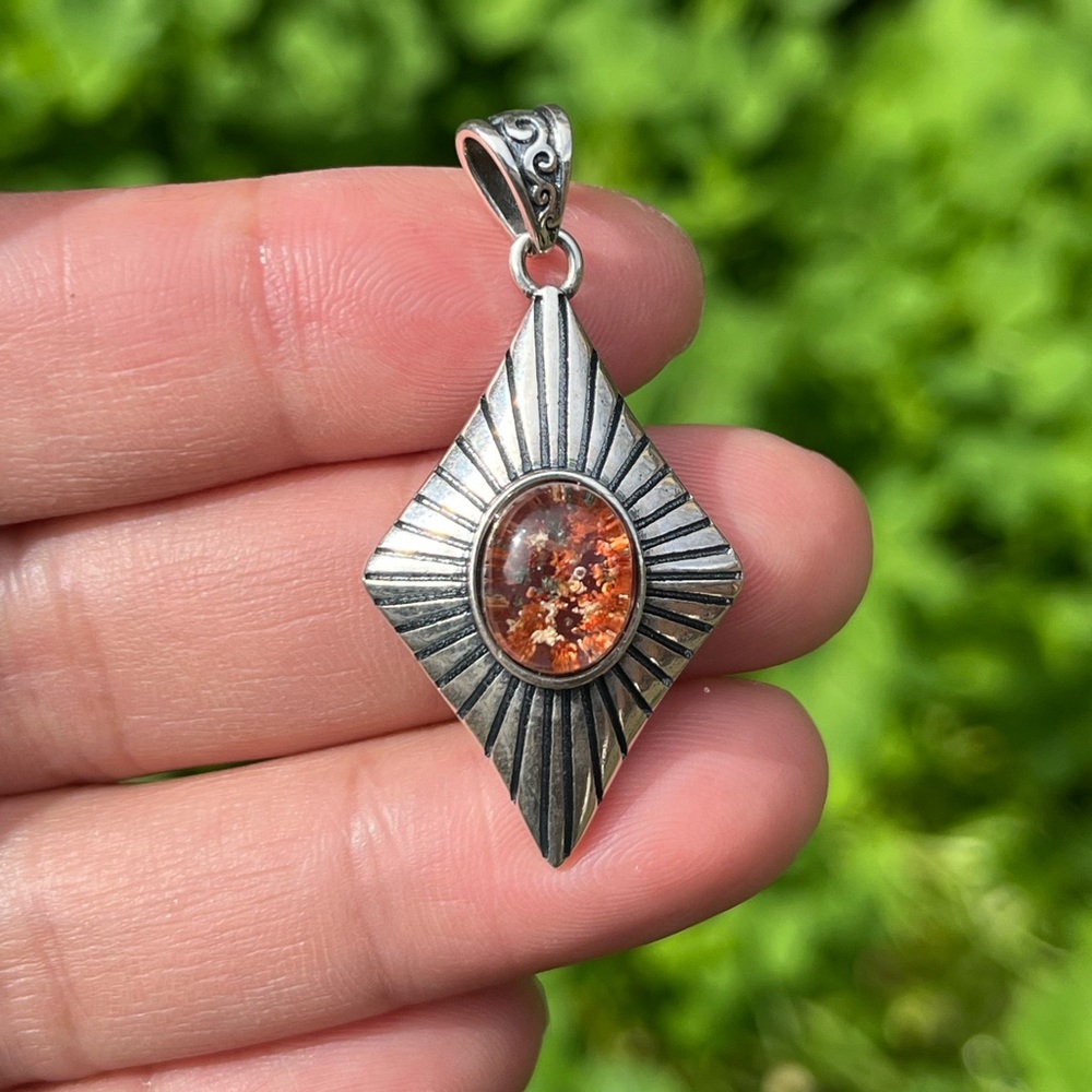 Sterling‎ silver 925 stamped garden Quartz pendant 1243